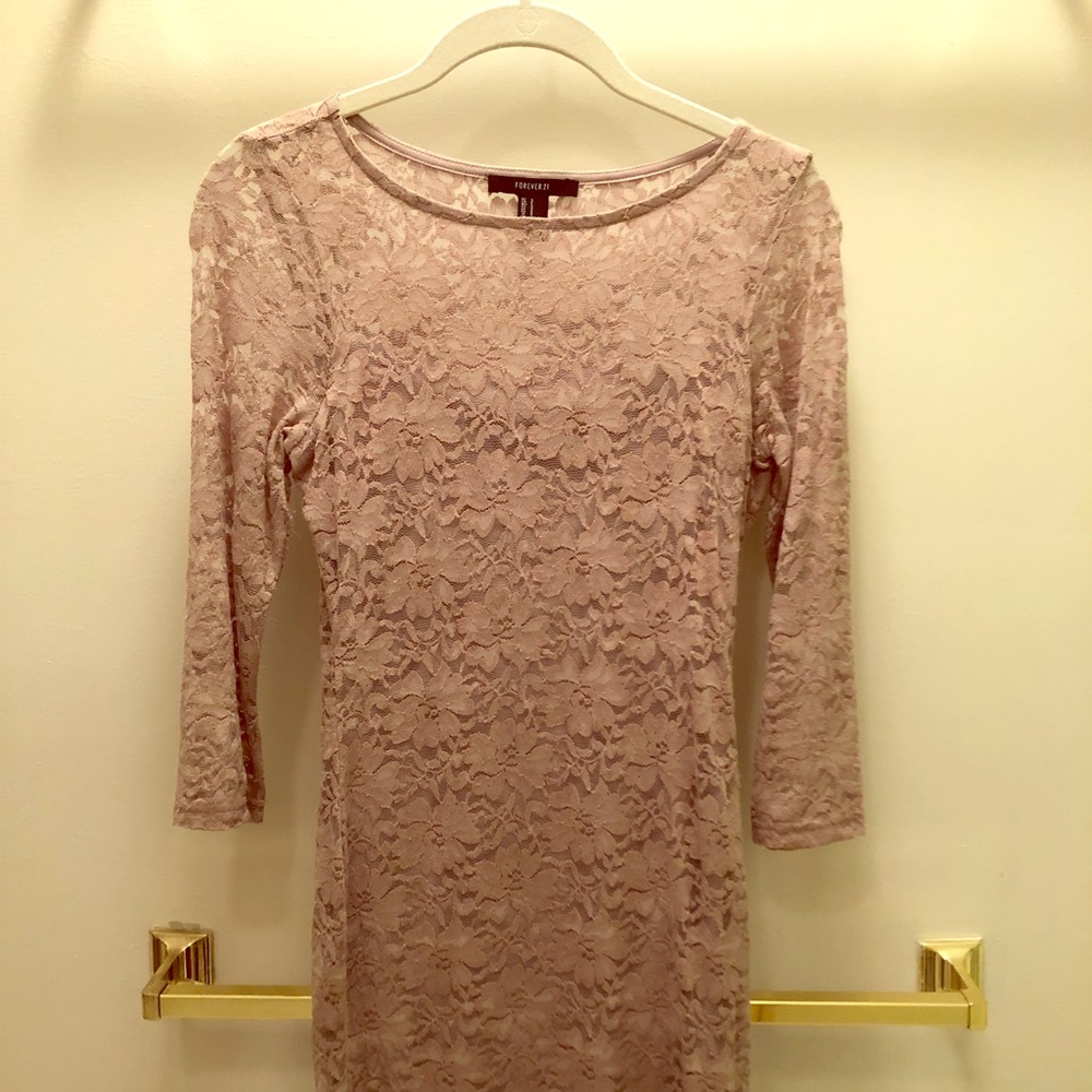 Forever 21 Lace dress